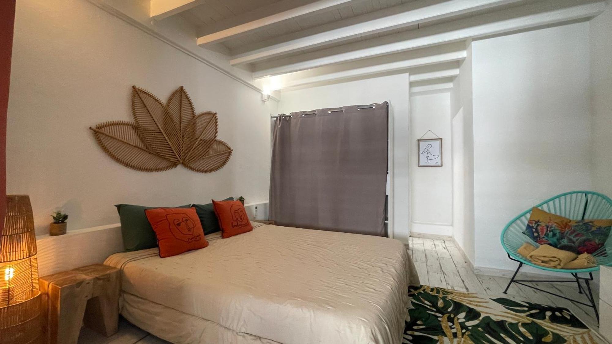 Island Escape, Marina Paradise & Beach Adventures Cul de Sac ภายนอก รูปภาพ